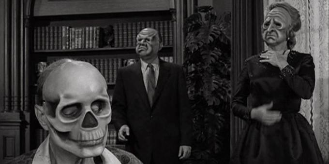 "Alacakaranlık Kuşağı" 1959: Maskeler