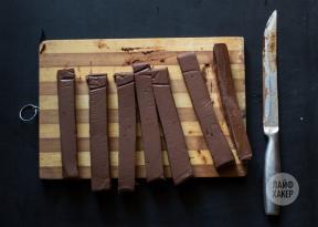 Tarif: Üç malzemelerle Çikolata geçiştirmek
