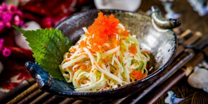 Kani sarada - Japon yengeç sopa salatası