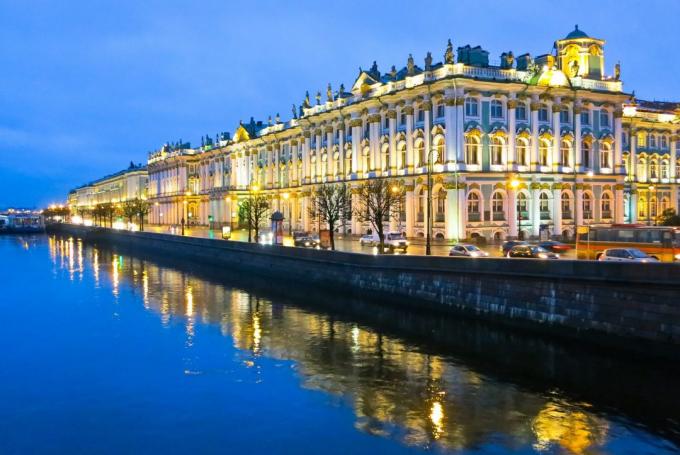 Petersburg - Petro ve onun imparatorluğunun başkenti