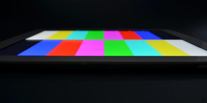 Teclast X98 Plus II: Renkli Ekran