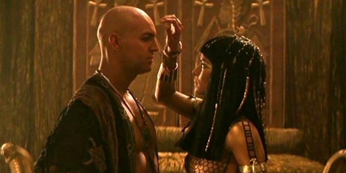 Eski Mısır gerçekleri: hem erkekler hem de kadınlar makyaj yaptı