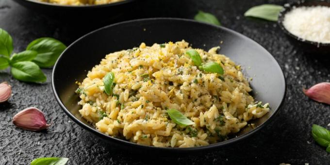 Sarımsaklı, kremalı ve peynirli orzo