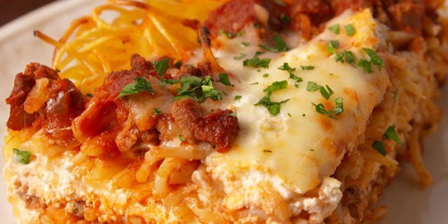 En iyi et yemekleri: sığır spagetti lazanya