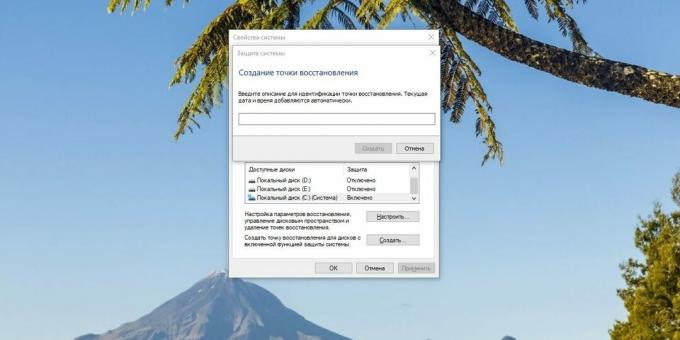 Bir Windows 10 geri yükleme noktası oluşturun: "Oluştur" u tıklayın, kayıt noktanızın adını girin ve "Oluştur" u tekrar tıklayın