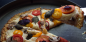 Mantarlı ve fesleğenli düşük kalorili karnabahar pizza