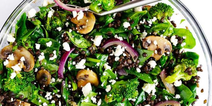 brokoli, ıspanak ve mercimek ile Sebze salata
