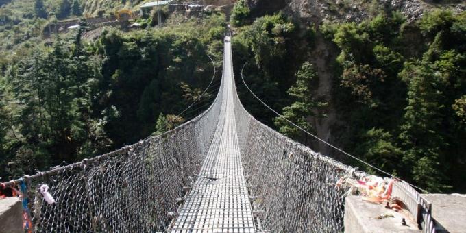 En korkunç köprüler: Ghasa asma köprüsü