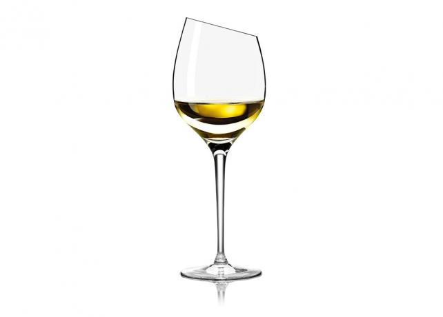 Beyaz şarap Sauvignon Blanc bir cam