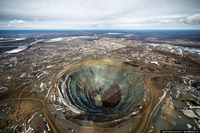 Udachninsky Madencilik ve İşleme Tesisi
