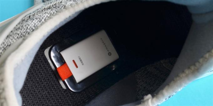 Xiaomi Hafif Spor ayakkabılar: yüklemeden çip