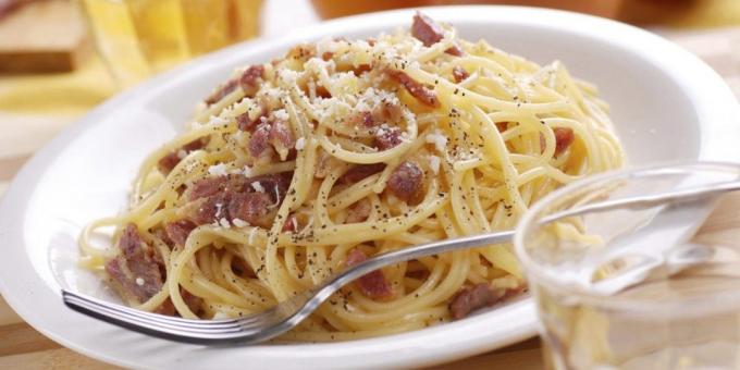 Makarna carbonara Reçete