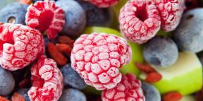 Çilek, meyve ve sebzeleri dondurmak için nasıl: detaylı talimat