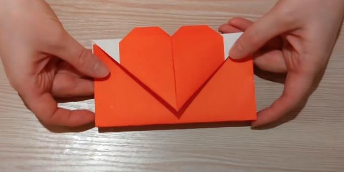 Nasıl origami sanatına rakamlarla bir zarf yapmak
