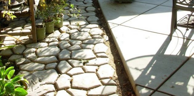 betonun Bahçe yolları