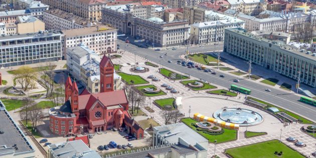 Minsk'te Kızıl Kilise