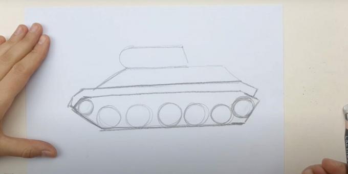 Bir tank nasıl çizilir: tekerlekleri ve tırtılı ana hatlarıyla belirtin