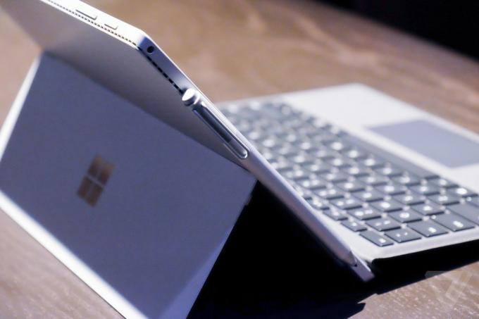 Microsoft Surface 4. Kapak Tipi Kapak