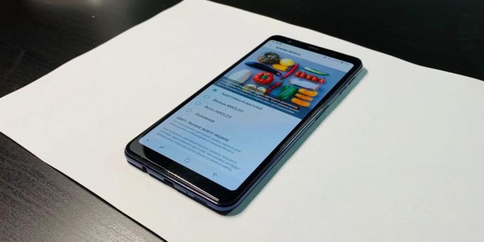 Samsung Galaxy A7: Ekran