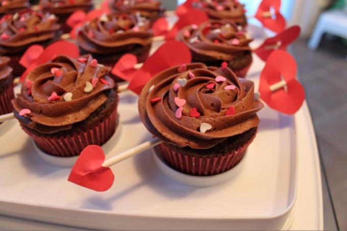 Sevgililer Günü için hediyeler: cupcakes