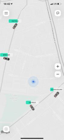 Karshering "Delimobil": uygulamasındaki harita üzerinde, bir araba ücretsiz seçmek