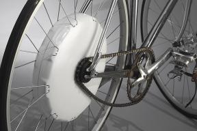 Tekerlek FlyKly Akıllı Wheel ile herhangi bisiklet elektrikli ve akıllı dönüştürülür