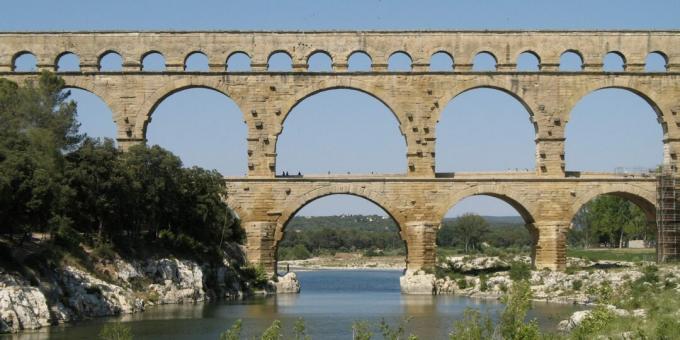 mimari anıtlar: Pont du Gard