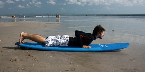 sörf öğrenmek için nasıl: tahta