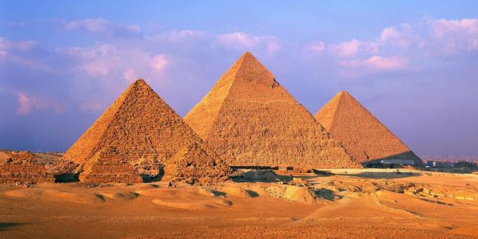 Antik dünya hakkındaki mitler: piramitler her zaman kumluydu
